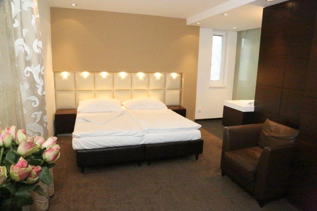 לינץ Prielmayerhof Hotel מראה חיצוני תמונה